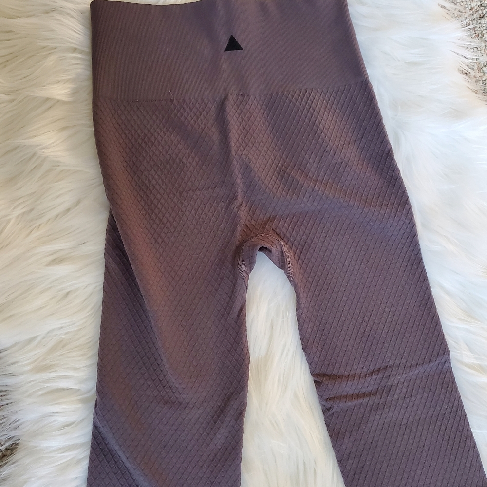 Balance Athletica Leggings
